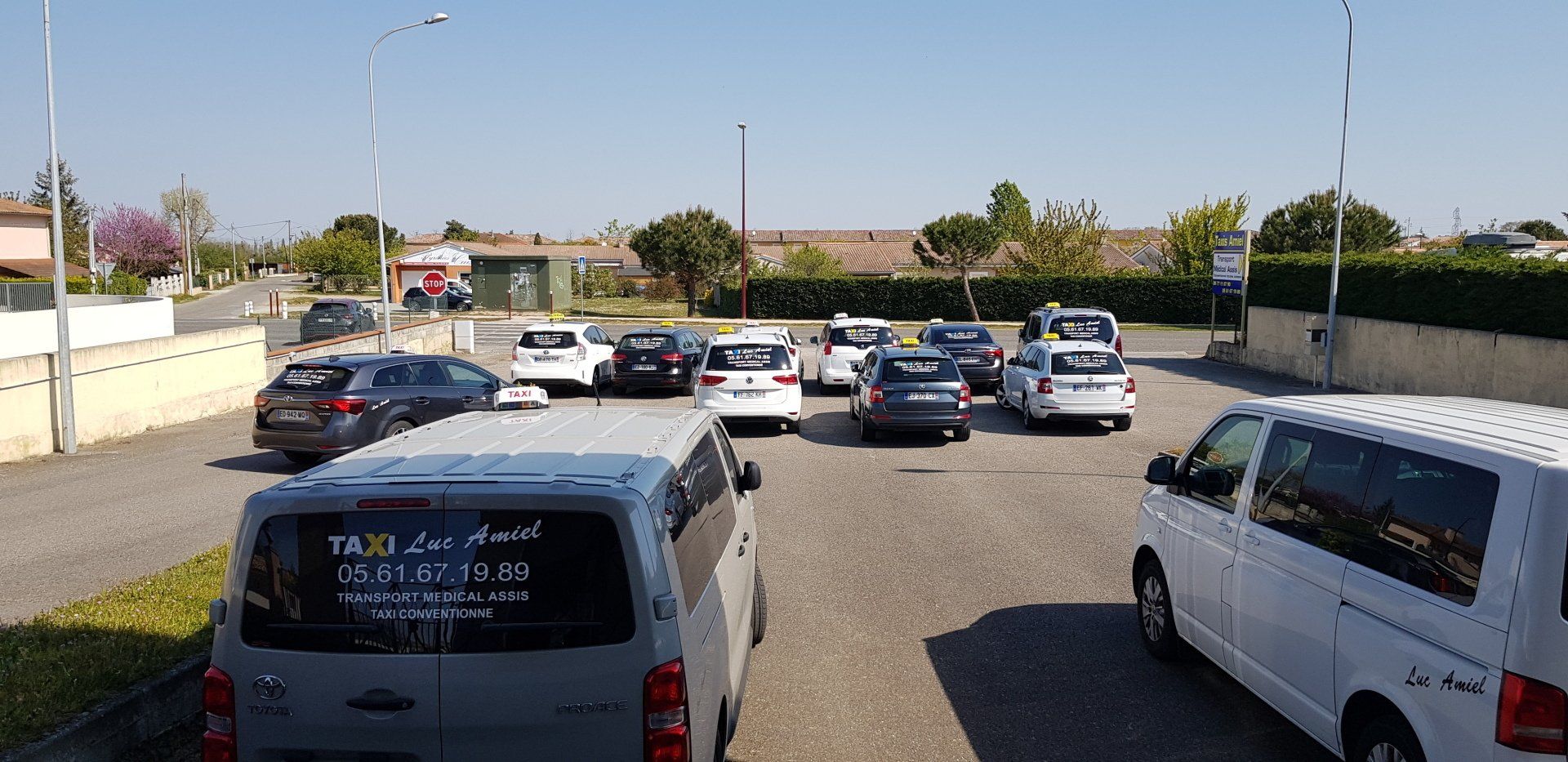 Les véhicules de Luc Amiel vu de derrière