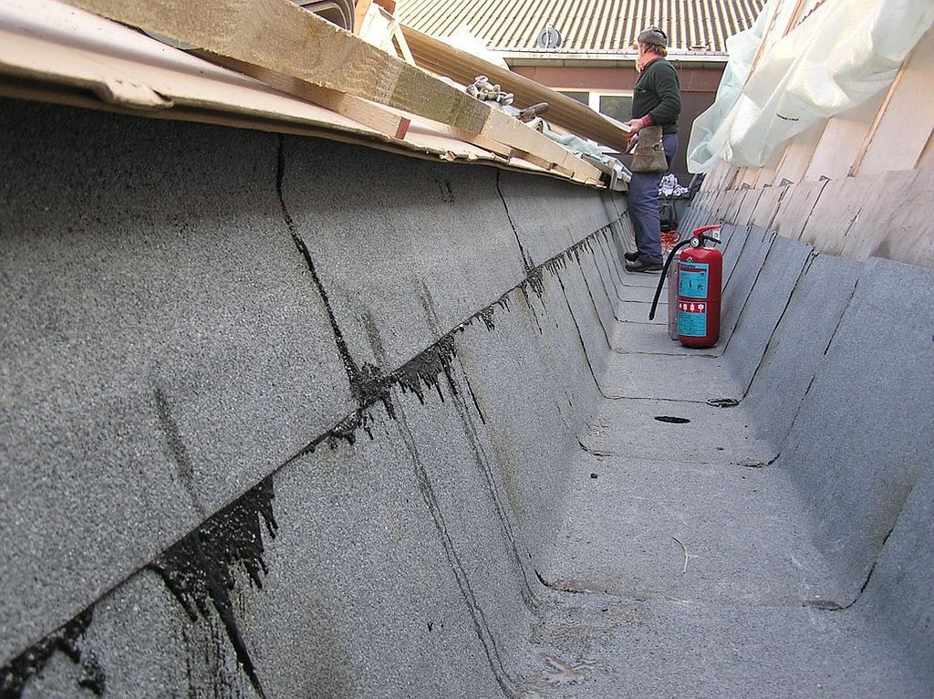 Sheeddach - Wyss Bedachun