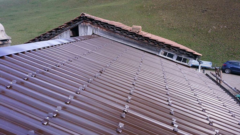 Sanierung Blechdach - Wys