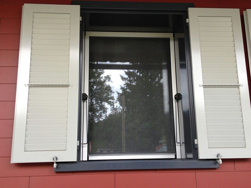 Jalousien + Zargen - Wyss