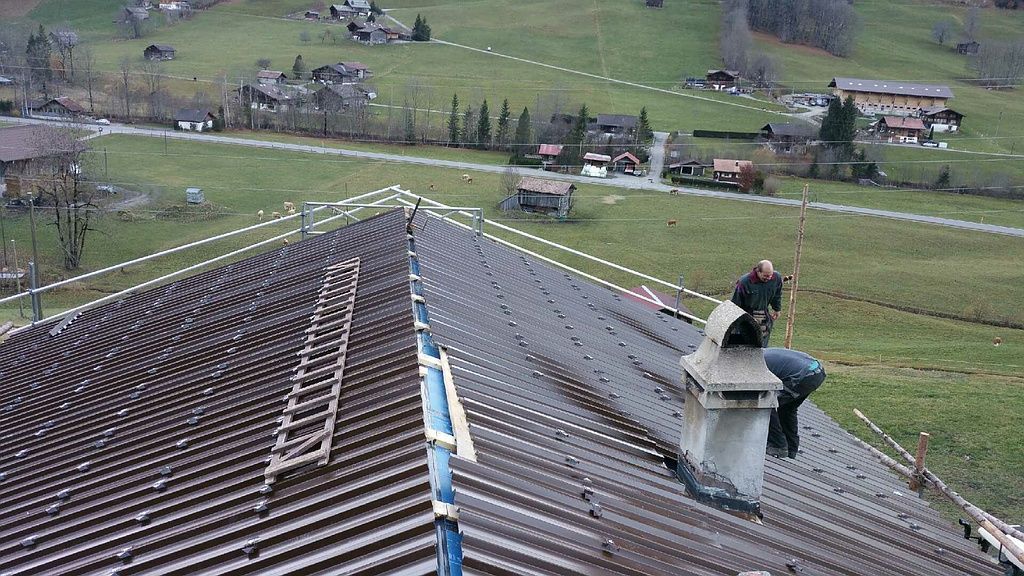 Sanierung mit Blechdach - W