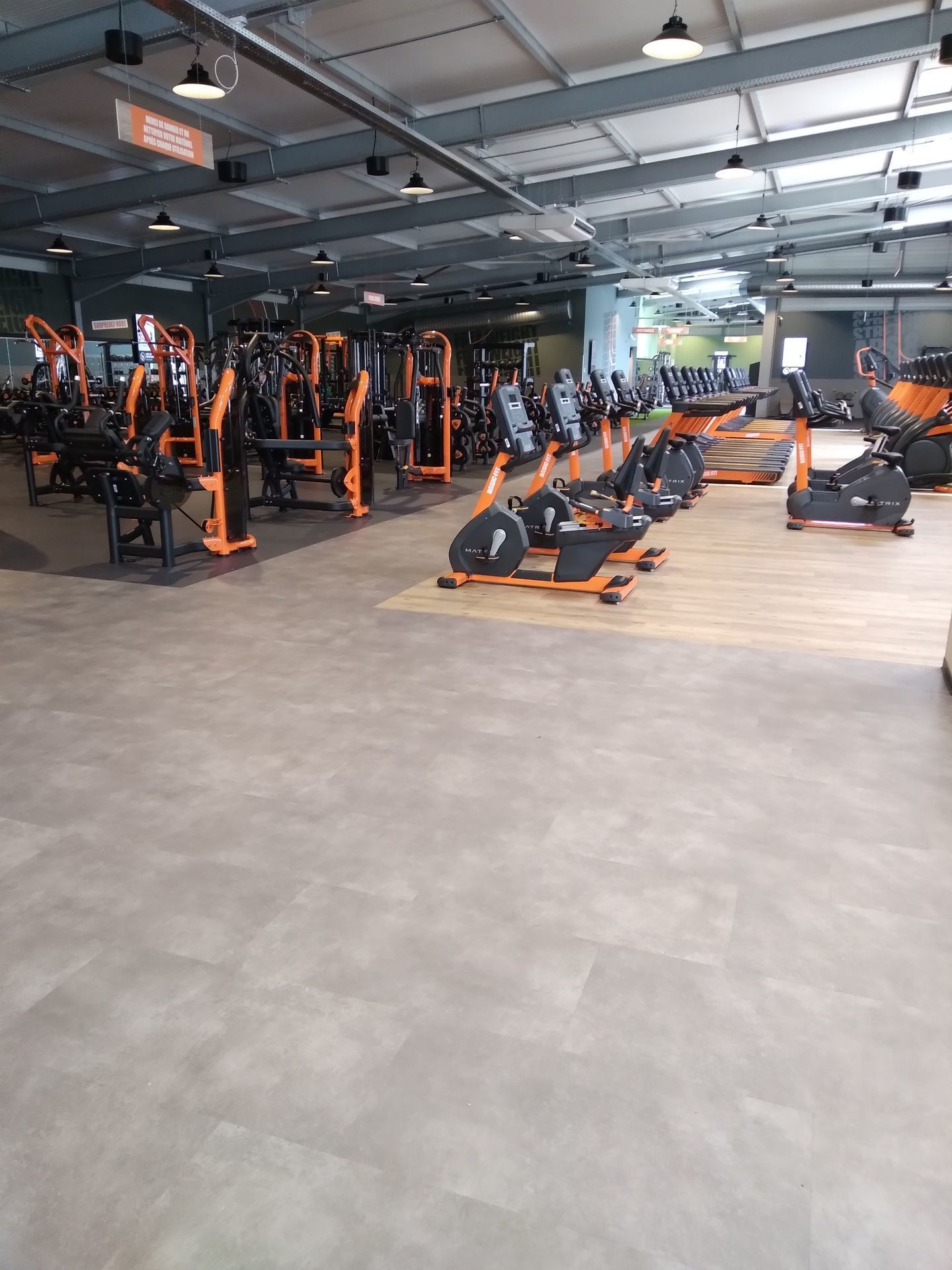 Sol souple de salle de sport