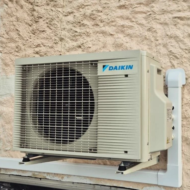 Une pompe à chaleur.