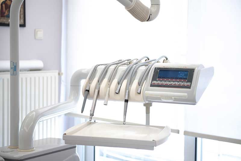 Κωνσταντία Μαλαμούλη D.D.S.
Χειρουργός Οδοντίατρος – Εμφυτευματολόγος