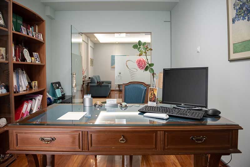 Κωνσταντία Μαλαμούλη D.D.S.
Χειρουργός Οδοντίατρος – Εμφυτευματολόγος