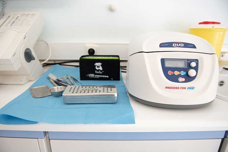 Κωνσταντία Μαλαμούλη D.D.S.
Χειρουργός Οδοντίατρος – Εμφυτευματολόγος