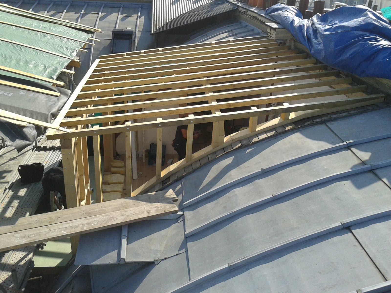 Pose de charpente en bois