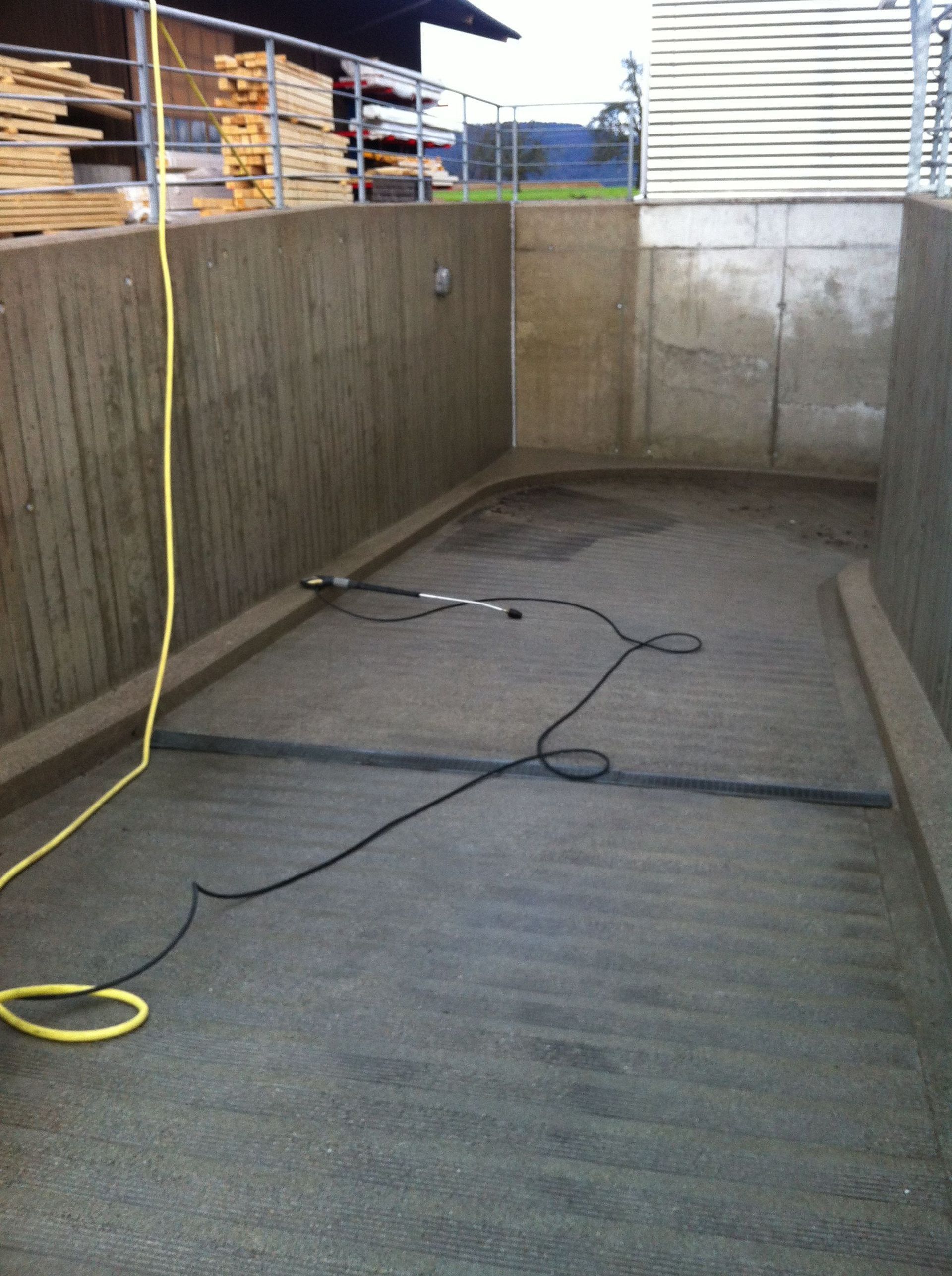 Hochdruckreinigung - Stricker Gebäudereinigung