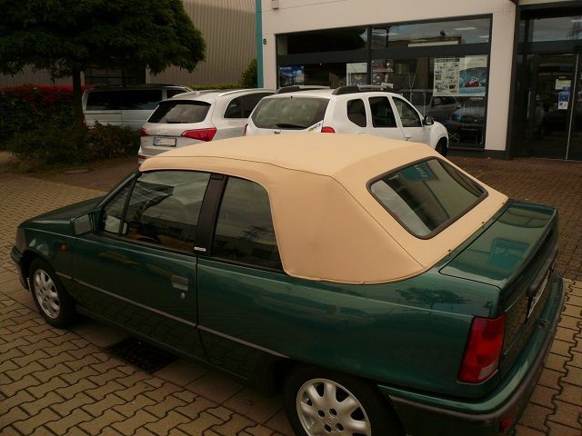 Opel Kadett E Cabrio Verdeckbezug in Sonnenland Stoff beige geliefert und montiert