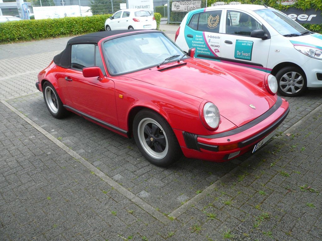 Porsche 911 G-Modell, Verdeckbezug Sonnenland Stoff, Innenhimmel geliefert und montiert.