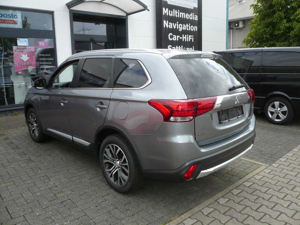 2-stufige Carbon Sitzheizung im Mitsubishi Outlander nachgerüstet.
