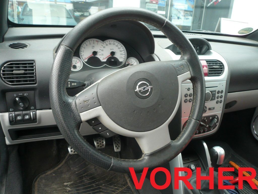 Ein Bild von einem Auto mit dem Wort „Vorher“ darauf