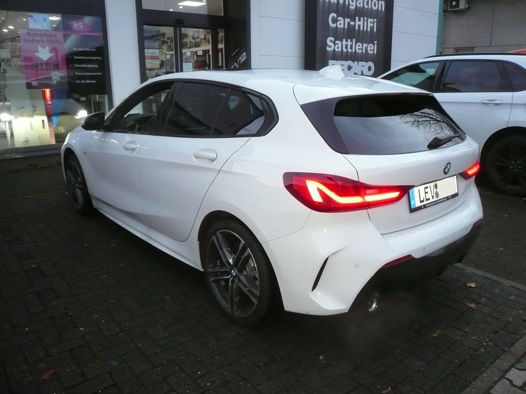 2-stufige Carbon Sitzheizung für Sitz und Rückenlehne geliefert und montiert im 1er BMW.