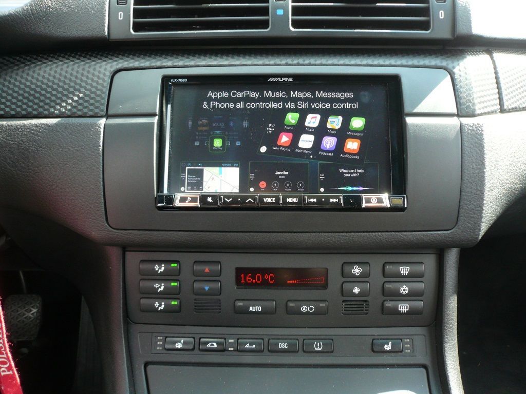 Alpine 7-Zoll Premium-Mobile-Media-System für 3er BMW (E46) mit Apple CarPlay und Android Auto Unterstützung nachgerüstet.