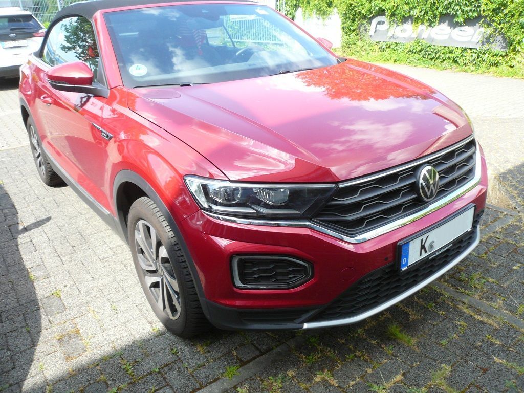 Komplett-Set Park Pilot Front und Heck inkl. OPS für VW T-ROC montiert und Freigeschaltet.
