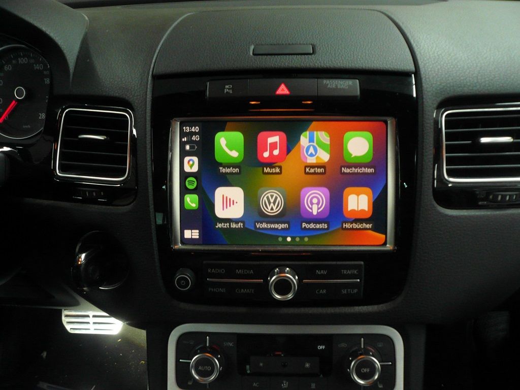 Integration von Apple CarPlay und Android Auto in ihr werkseitig verbautes VW RNS850 Navigations System