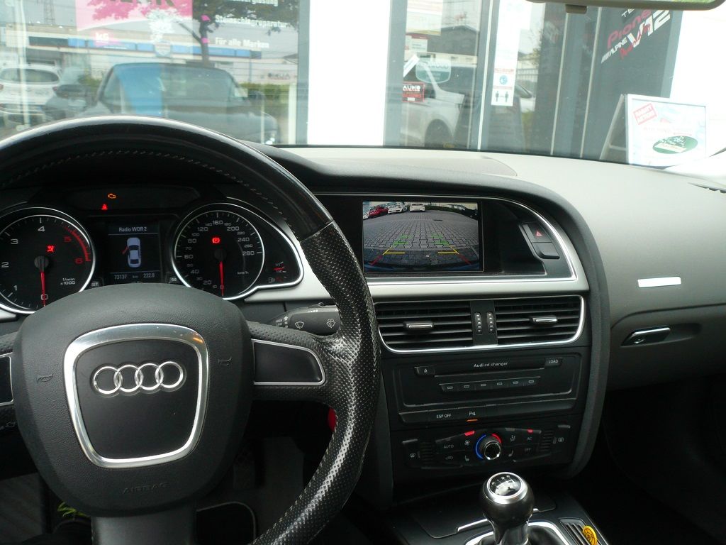 Rückfahrkamera Modul für das MMI 2G und Griffleistenkamera im Audi A5 Coupe nachgerüstet.
