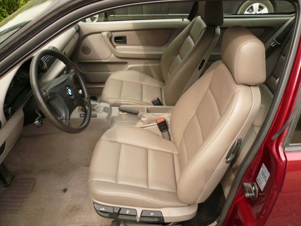 BMW E36 Compact, Innenausstattung Leder Beige neu angefertigt und montiert.