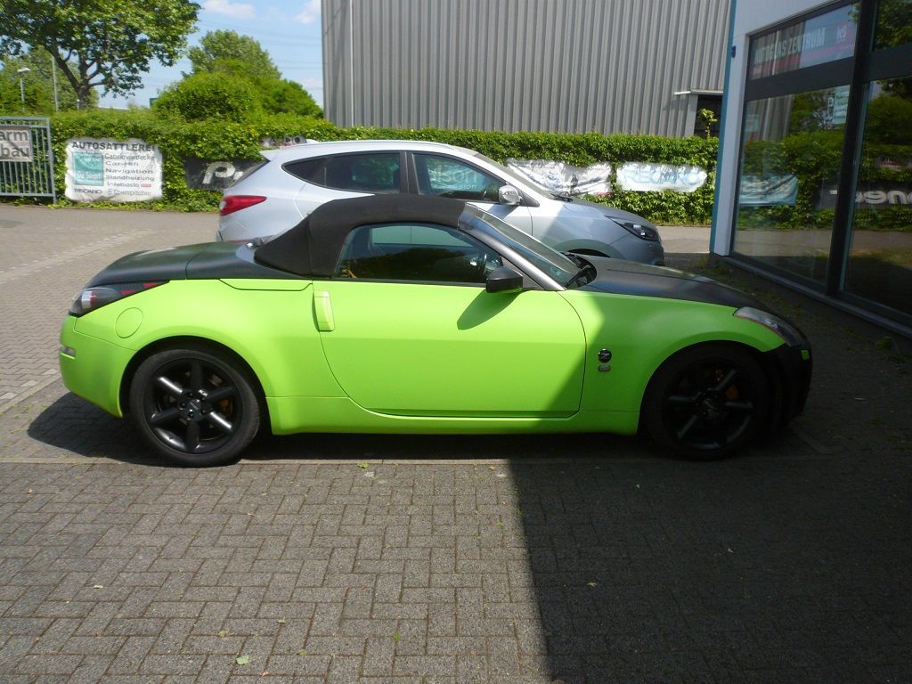 Nissan 350z, Cabrio Verdeck in Stoff schwarz geliefert und montiert