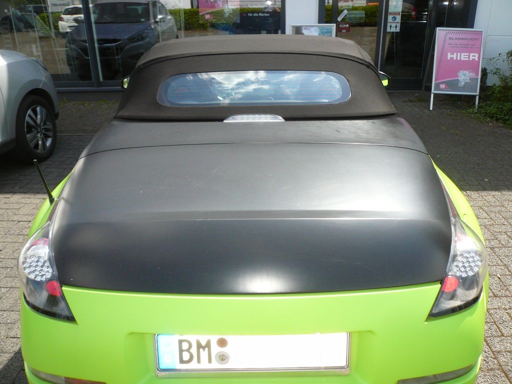 Nissan 350z, Cabrio Verdeck in Stoff schwarz geliefert und montiert