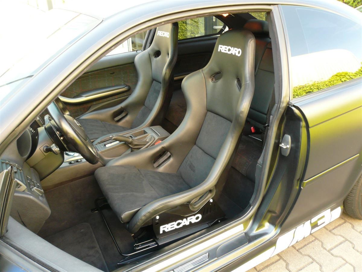 RECARO Pole Position ABE Sitze im e46 M3 nachgerüstet.
