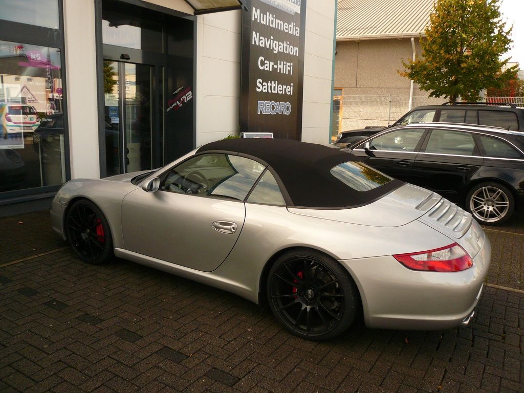 Porsche 911 (997), Verdeckbezug Sonnenland Stoff mit beheizter Glasheckscheibe, geliefert und montiert.