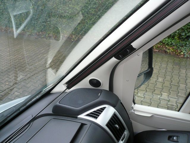 Alpine X902D-DU 9zoll Ducato Navigation mit Rückfahrkamera und Jehnert  3-Wege Soundsystem mit Subwoofer nachgerüstet.