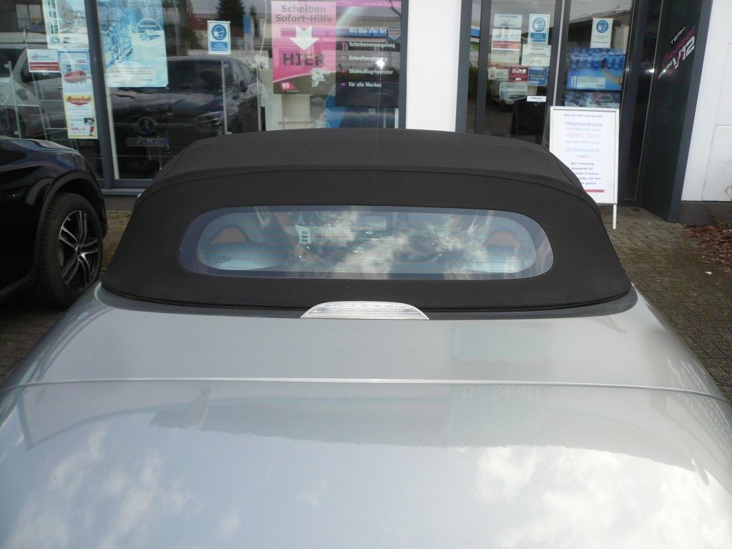 Nissan 350z, Cabrio Verdeck in Stoff schwarz geliefert und montiert