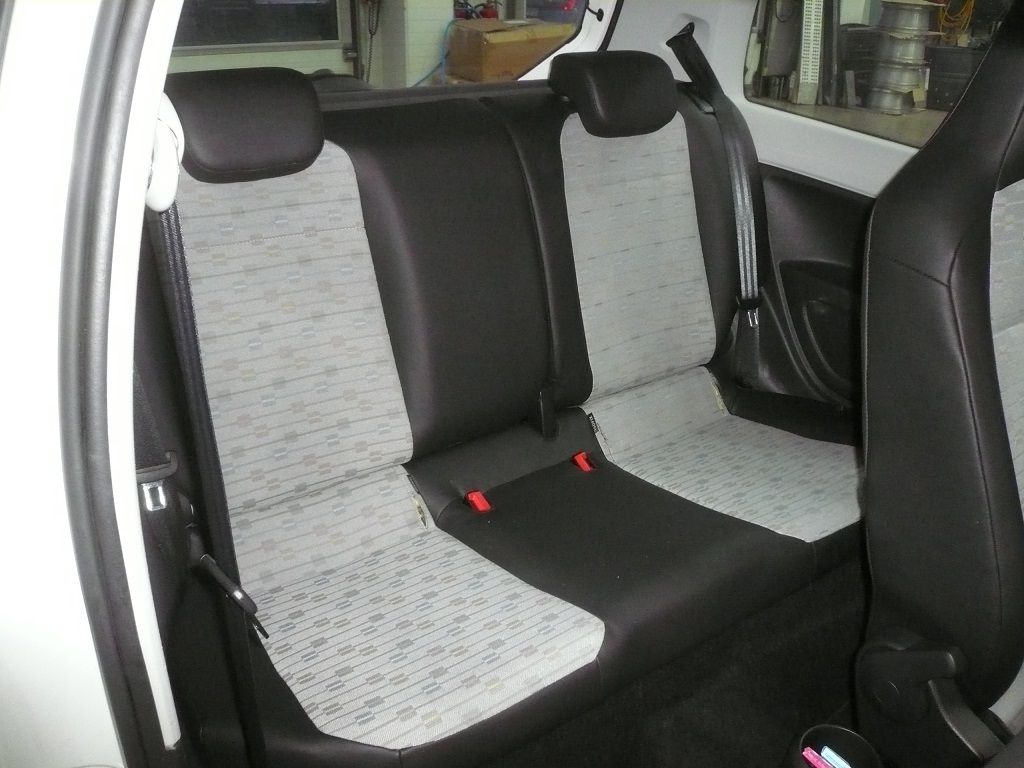 Skoda Citygo komplette Innenausstattung in Kunstleder/Stoff neu angefertigt und montiert.