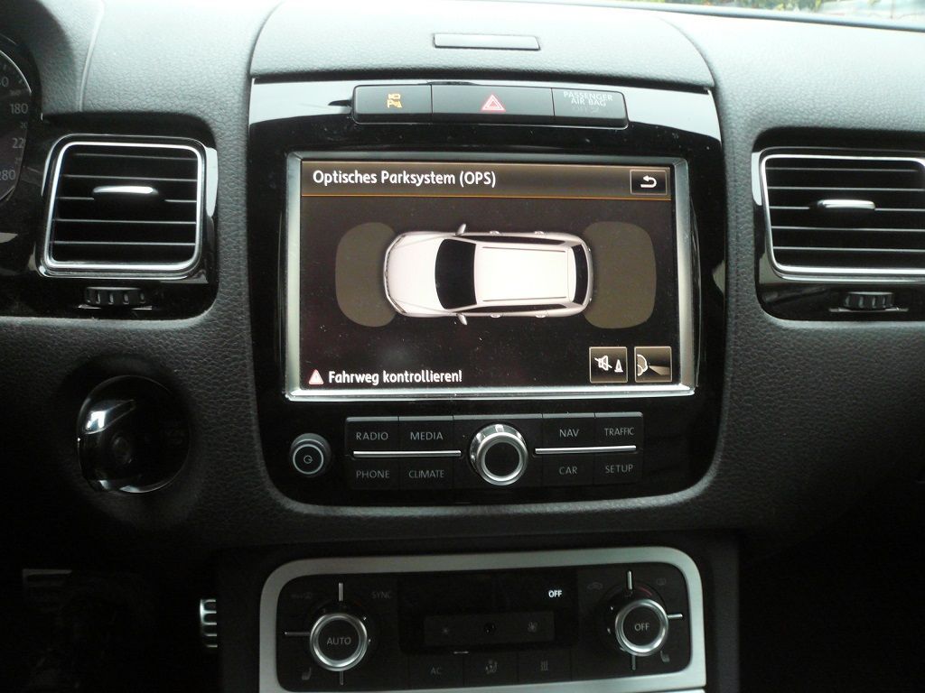 Integration von Apple CarPlay und Android Auto in ihr werkseitig verbautes VW RNS850 Navigations System