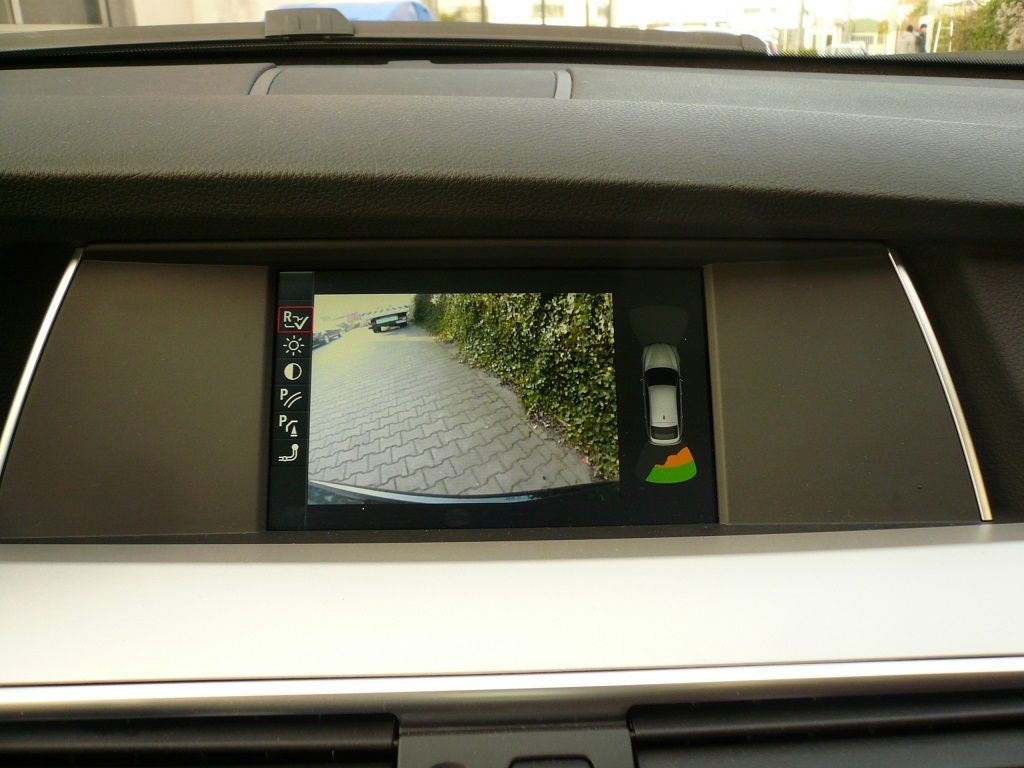 MATCH DSP Sound Upgrade mit Subwoofer, DVBT2 und Rückfahrkamera im 5er GT nachgerüstet.