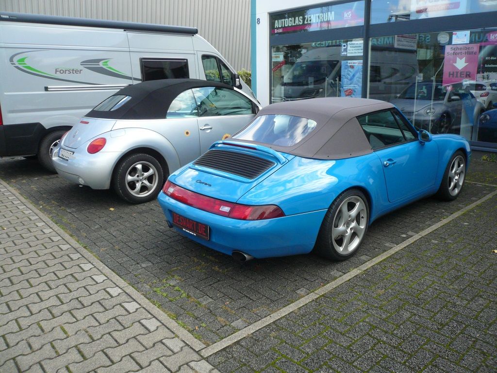 Verdeck Bezug in Sonnenland Stoff classicgrau für Porsche 911 Typ 993 Cabrio Bj. 94-98 geliefert und montiert.