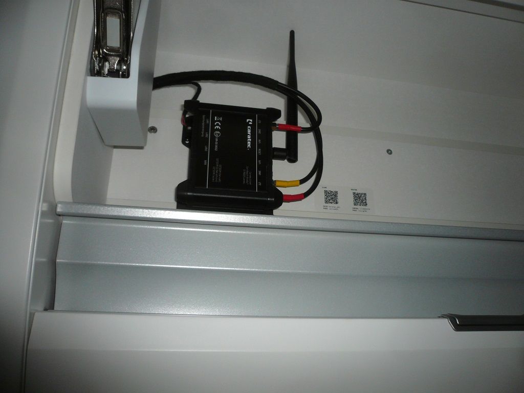 Caratec CET300R Caravaning-Routerset mit Dachantenne, Caratec 19