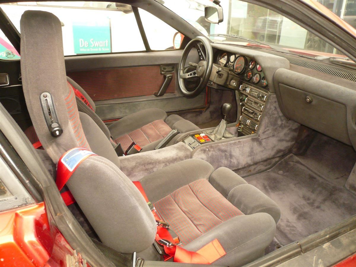 Radio & Lautsprecher nachgerüstet.