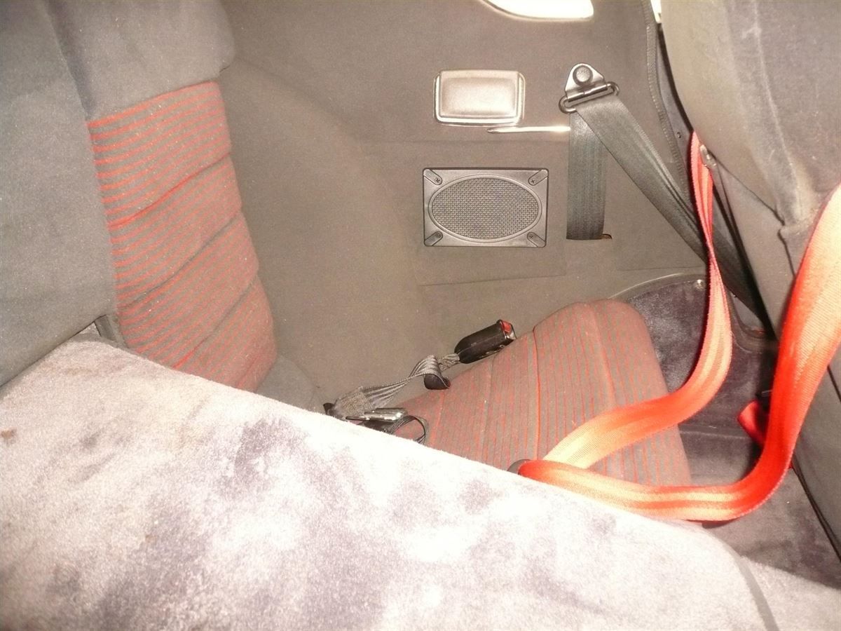 Radio & Lautsprecher nachgerüstet.