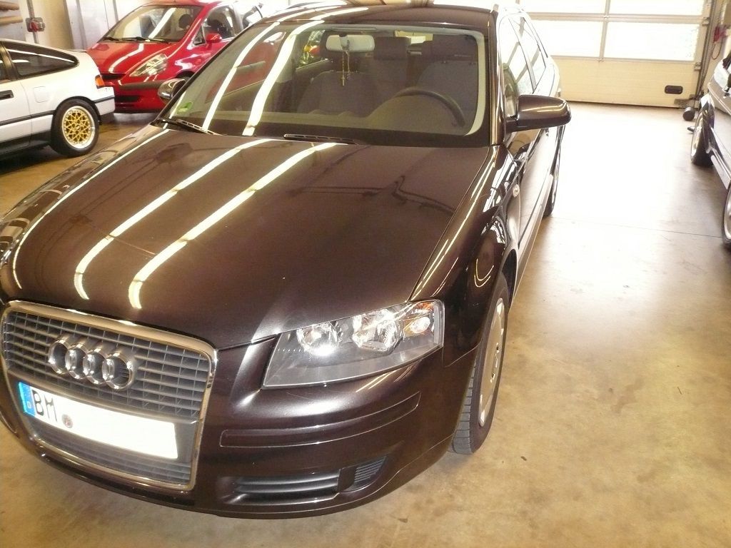 Audi A4, Carbon Sitzheizung 2stufig für Sitz und Rückenlehne nachgerüstet.