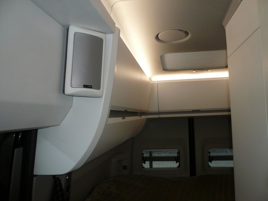 Caratec CET300R Caravaning-Routerset mit Dachantenne, Caratec 19