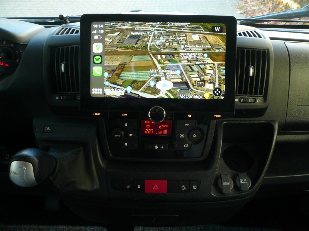 Kenwood DMX9720XDS, Digital Multimedia Receiver mit 10,1 Zoll HD-Display, Digitalradio DAB+ & Smartphone-Anbindung inkl. Rückfahrkamera im Ducato Wohnmobil nachgerüstet.