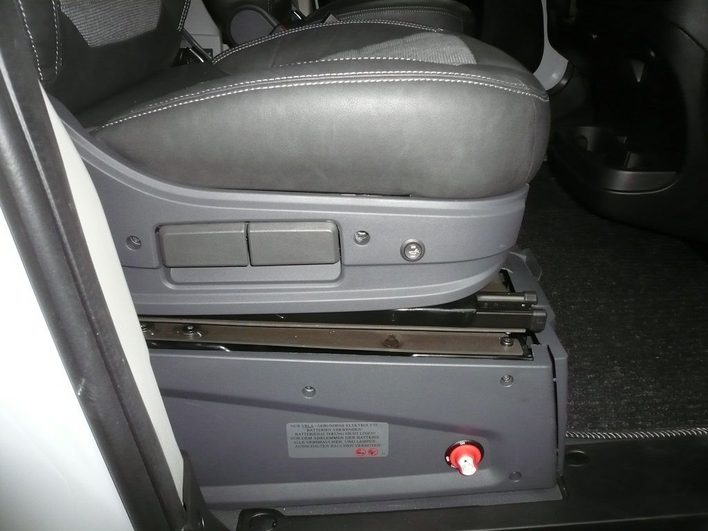 Carbon Sitzheizungs-Set 2-stufig, für Sitz und Rückenlehne, geliefert und montiert.