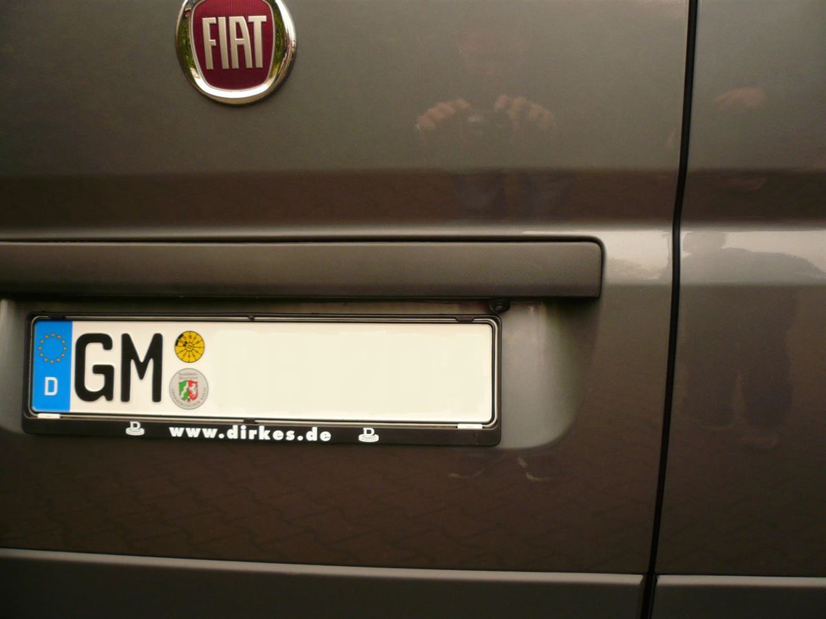 Clarion 7zoll 2DIN Navigation mit Rückfahrkamera im Fiat Ducato nachgerüstet.