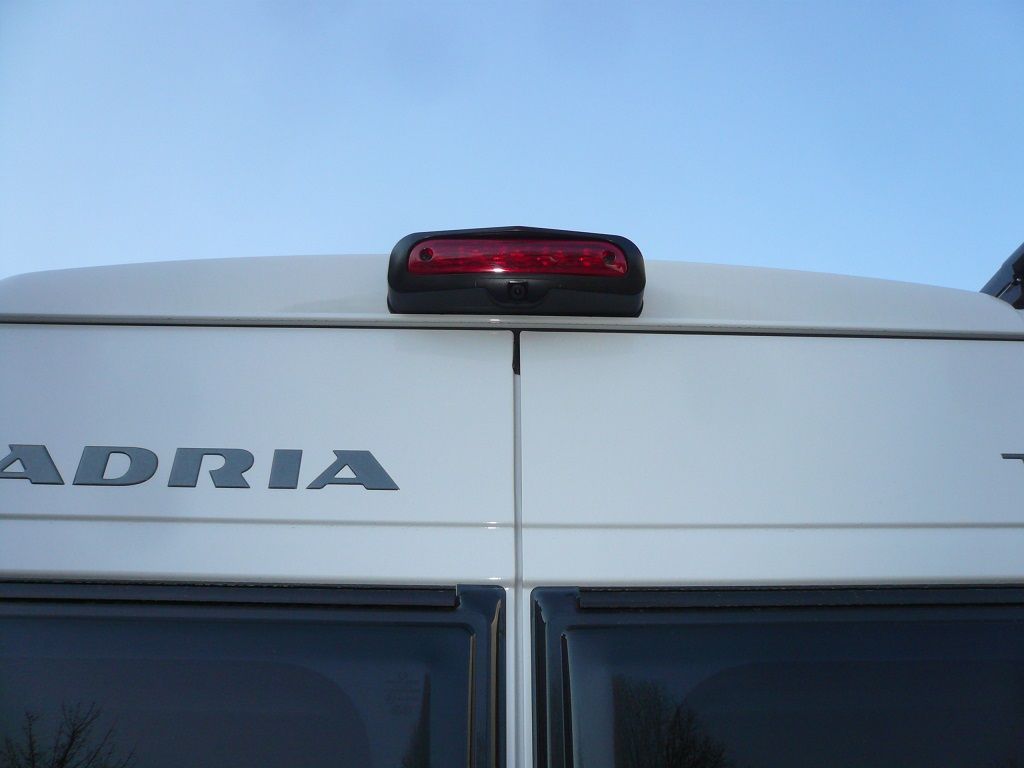 Alpine X903D-DU Navigation mit Alpine HCE-C1100D Rückfahrkamera im Ducato nachgerüstet.