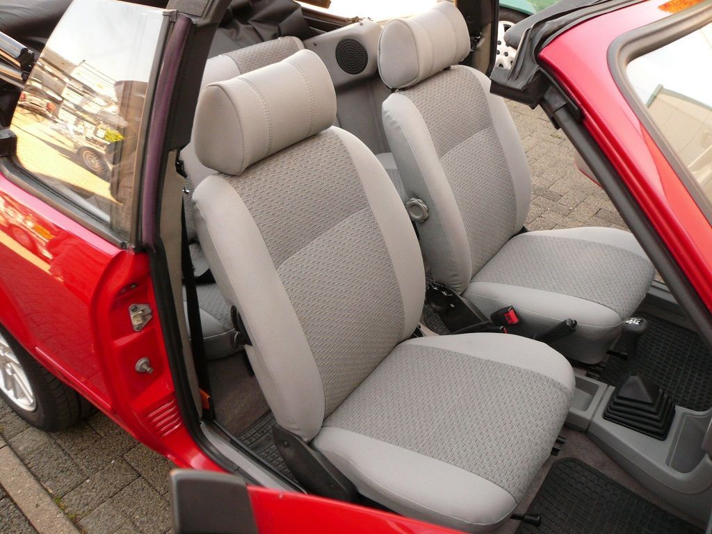 Ford Escort Cabrio I, Komplette Innenausstattung und Türinnenteile in Stoff neu bezogen.