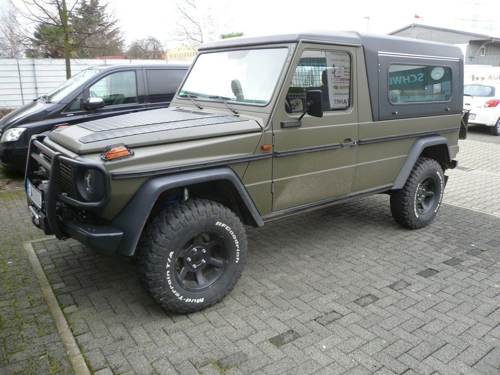 Umbau auf Doppel-DIN, Kenwood Navigation, Alpine Front & Heck Multiviewkamera nachgerüstet.