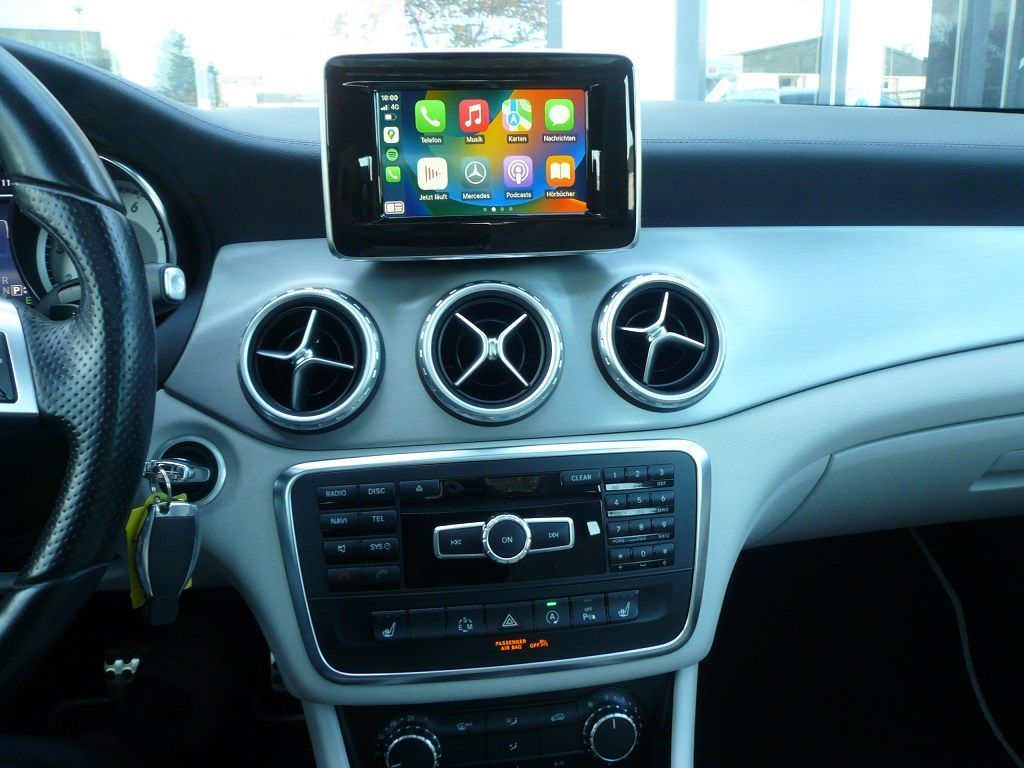 Integration von Apple CarPlay und Android Auto in ihr werkseitig verbautes Command NTG4/4.5 Navigations System