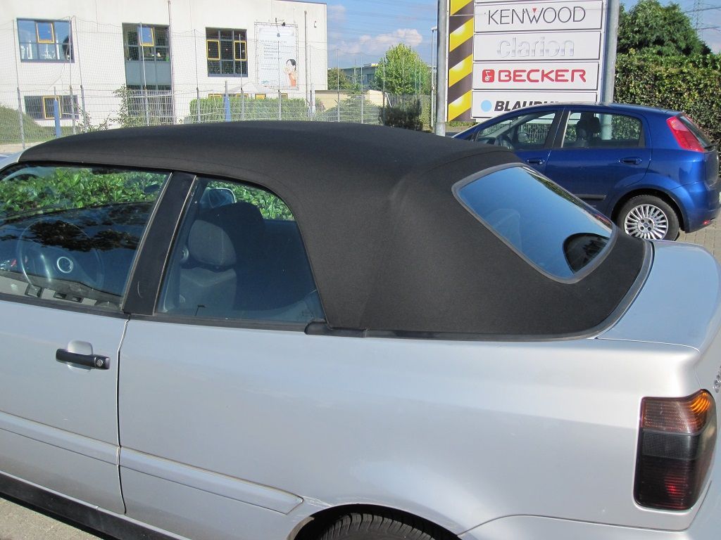 Golf 3 Cabrio, Verdeck Bezug in Sonnenland Stoff schwarz geliefert und montiert.