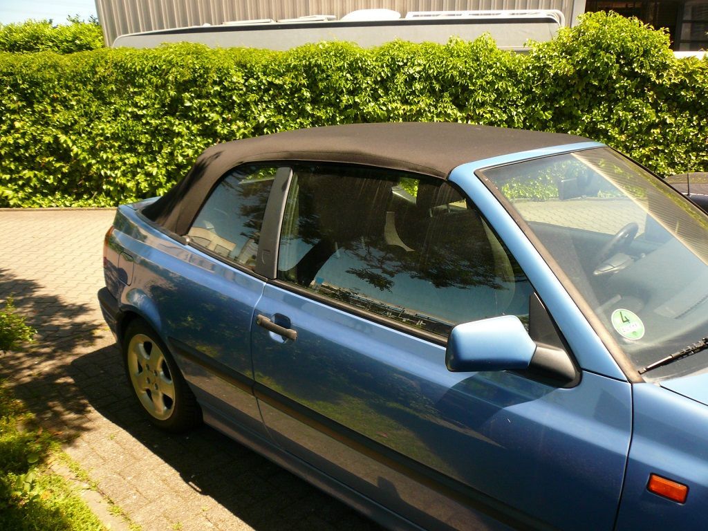 Golf 3 Cabrio, Verdeck Bezug in Sonnenland Stoff schwarz geliefert und montiert.