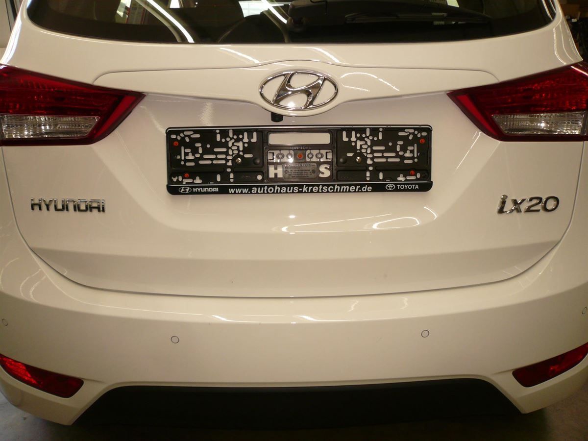 Alpine INE-W990HDMI inkl. Alpine Rückfahrkamera HCE-C1100 nachgerüstet am Neufahrzeug.