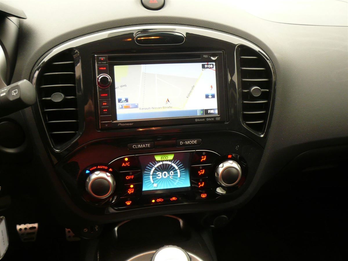 PIONEER NAVIGATION IN NISSAN JUKE