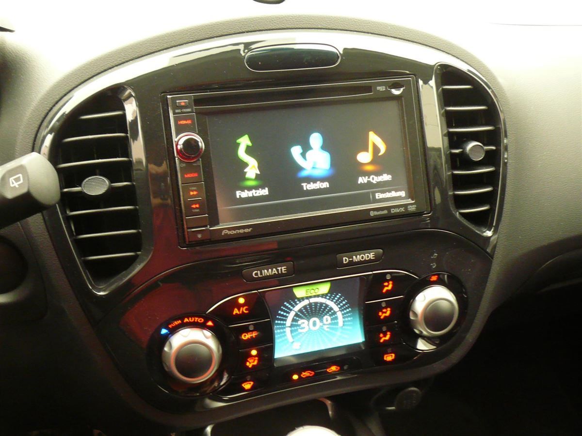 PIONEER NAVIGATION IN NISSAN JUKE