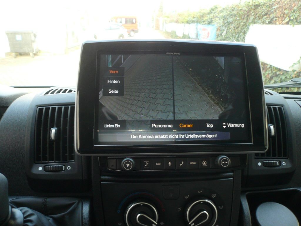 Alpine Multiview Front-und Heckkamera im Citroen Jumper nachgerüstet.